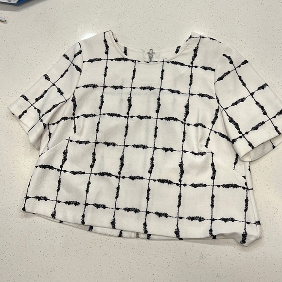 BCBGeneration Top - Picture 1 of 2